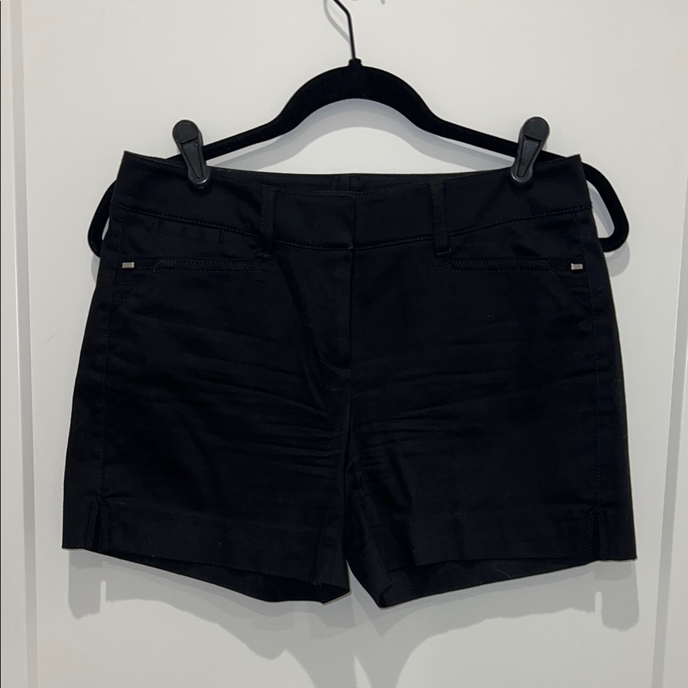 White House, black market black shorts